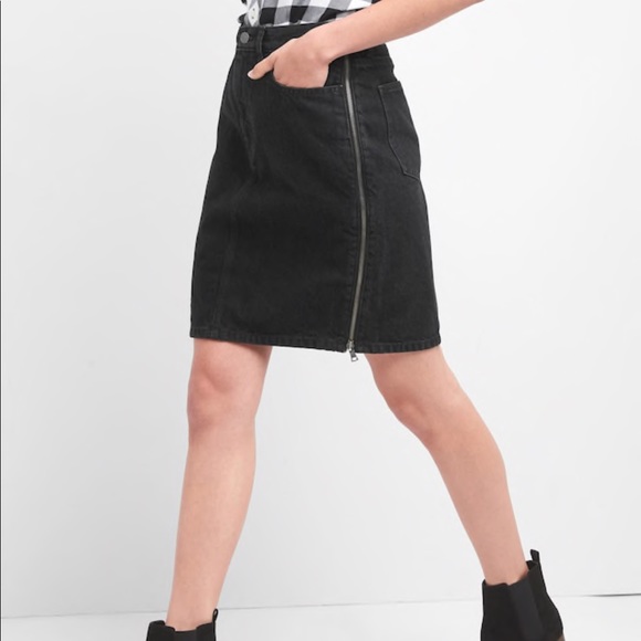 black zip denim skirt